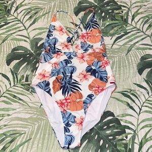 Roxy Medium One Piece Swimsuit (cheeky)